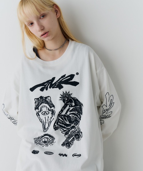 AIVER(アイバー)の「Johann×AIVER 刺繍L/S TEE(Tシャツ/カットソー・メンズ・ブラック/ホワイト・LARGE/MEDIUM/SMALL)」の3枚目の写真