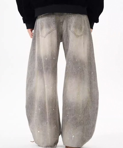 ARULE(アルール)の「A'GEM/9 × .kom 『ARULE/アルール』ペイントバルーンデニムパンツ(デニムパンツ・メンズ・グレー・LARGE/SMALL)」の5枚目の写真