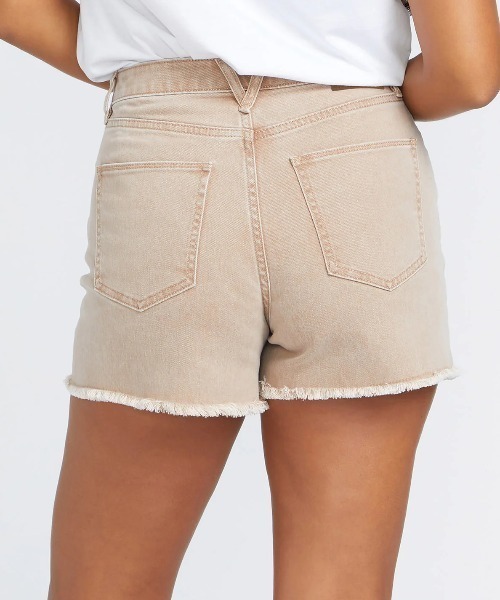 VOLCOM(ボルコム)の「【VOLCOM/ボルコム】 Stone Step High Rise Shorts /ハイウエストデニムショートパンツ(その他パンツ・レディース・ブラウン系その他・25inch/24inch)」の3枚目の写真
