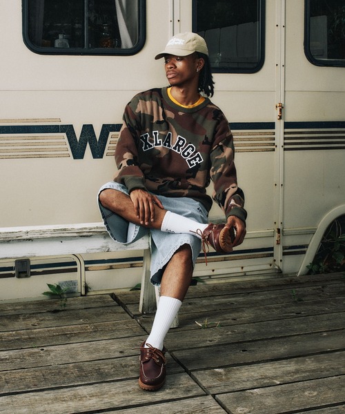 XLARGE（エクストララージ）の「ARCH LOGO CREWNECK KNIT（ニット/セーター・メンズ・ブラック/ブラウン/カモフラージュ・S/M/L/XL）」の7枚目の写真