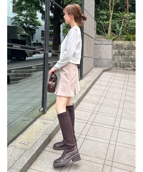 SNIDEL（スナイデル）の「ベルト付きボックスミニスカショ（スカート・レディース・ベージュ/グレー/ブラック・0/1）」の16枚目の写真