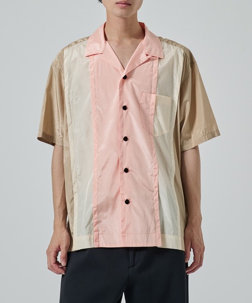 TOGA VIRILIS（トーガ ビリリース）の「Inner print S/S shirt