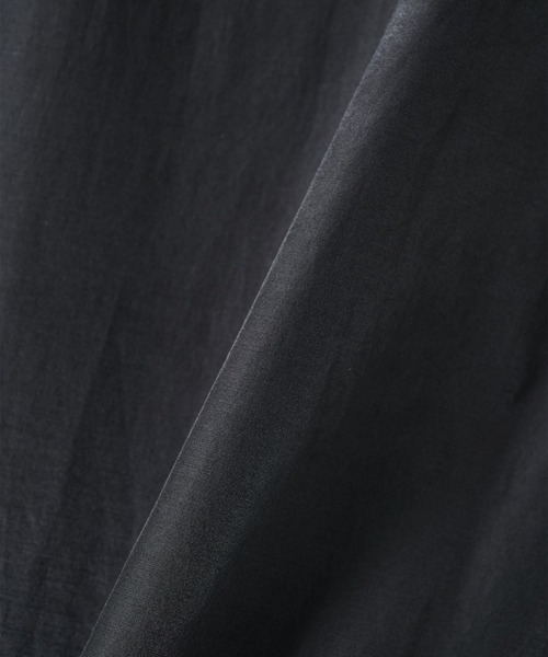 TOGA VIRILIS（トーガ ビリリース）の「【TOGA VIRILIS】Polyester cotton taffeta S/S shirt（シャツ/ブラウス・メンズ・ブラック/ベージュ・44/46）」の9枚目の写真