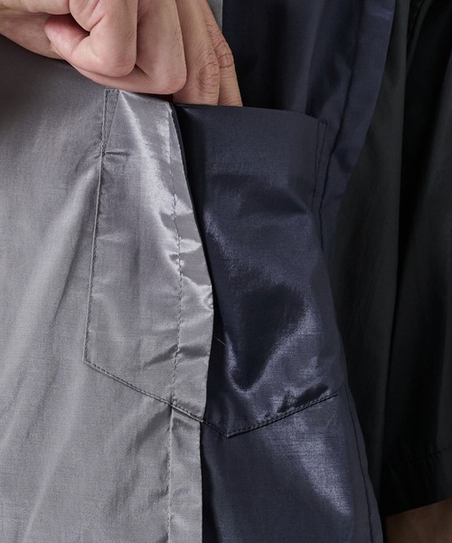 TOGA VIRILIS（トーガ ビリリース）の「【TOGA VIRILIS】Polyester cotton taffeta S/S shirt（シャツ/ブラウス・メンズ・ブラック/ベージュ・44/46）」の13枚目の写真