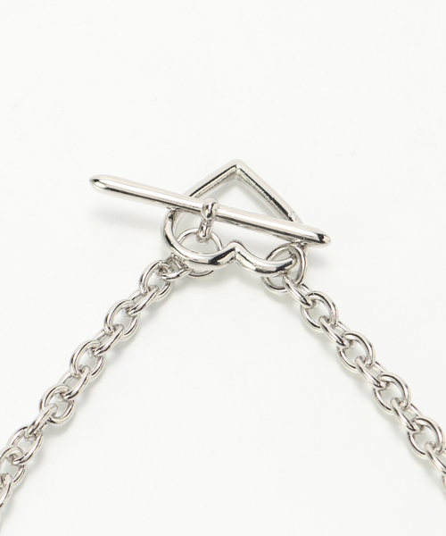 BASICKS(ベイシックス)の「BASICKS / ベイシックス MULTIPLE LOGO NECKLACE(ネックレス・メンズ・シルバー/ゴールド・FREE)」の4枚目の写真