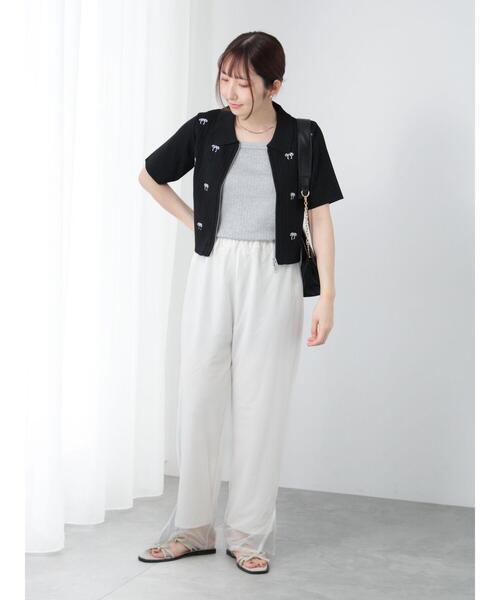 Te chichi TERRASSE（テチチテラス）の「リボン刺繍ダブルジップカーディガン（カーディガン/ボレロ・レディース・ブラック/グレー/オフホワイト・F）」の4枚目の写真