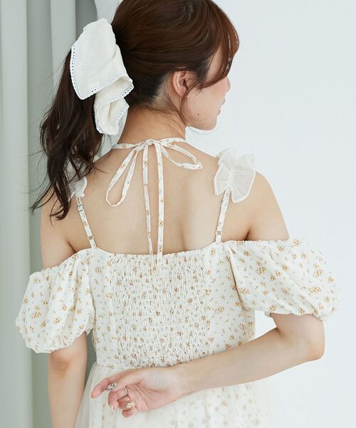 MAJESTIC LEGON（マジェスティックレゴン）の「スイートチュールティアードワンピース（ワンピース・レディース・ブラック系その他/ホワイト系その他2/ベージュ系その他2・MEDIUM/SMALL）」の11枚目の写真