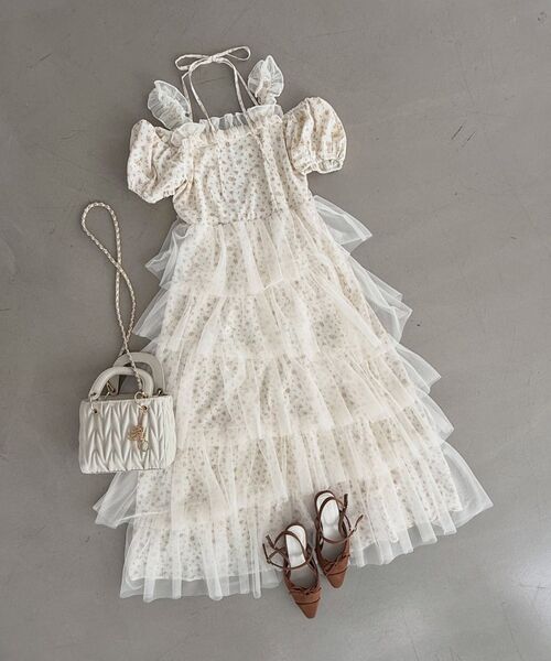 MAJESTIC LEGON（マジェスティックレゴン）の「スイートチュールティアードワンピース（ワンピース・レディース・ブラック系その他/ホワイト系その他2/ベージュ系その他2・MEDIUM/SMALL）」の13枚目の写真