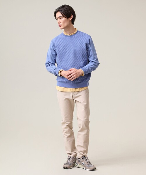 J.PRESS(ジェイプレス)の「軽やかに着映える上質ベーシック【ストレッチ / イージーケア】【FLEX YARN】クルーネック ニット(ニット/セーター・メンズ・ブルー系/ライトグレー系/ベージュ系/ネイビー系・MEDIUM/LARGE/X-LARGE/SMALL)」の6枚目の写真