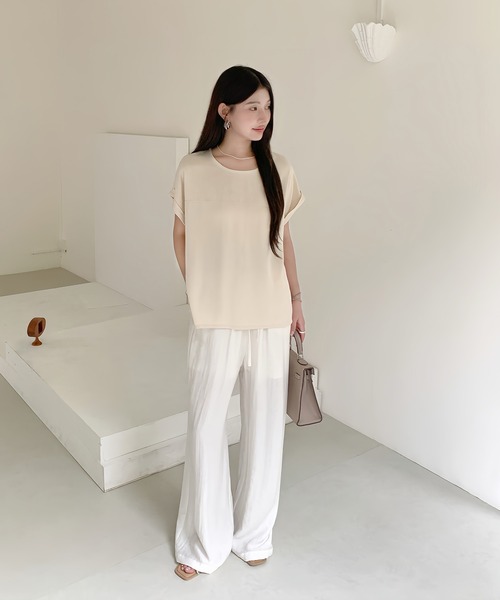 by LEGNA(バイレグナ)の「後ろボタンブラウス(シャツ/ブラウス・レディース・モカ/ブラック/ベージュ・MEDIUM/LARGE)」の13枚目の写真