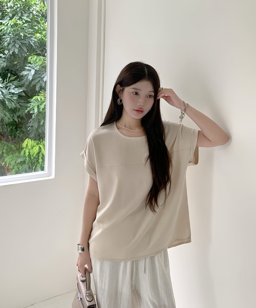 by LEGNA(バイレグナ)の「後ろボタンブラウス(シャツ/ブラウス・レディース・モカ/ブラック/ベージュ・MEDIUM/LARGE)」の12枚目の写真