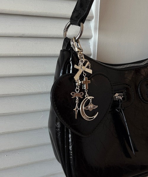 kutir(クティール)の「kutirlune/アソートマルチストラップ(キーホルダー・レディース・ブルー/シルバー・FREE)」の1枚目の写真