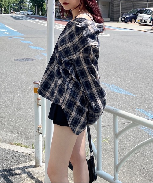 one way(ワンウェイ)の「3wayチェックシャツ(シャツ/ブラウス・レディース・ブラウン/ネイビー/ブラック・FREE)」の9枚目の写真