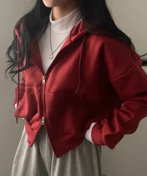 yuue' ( wear )（ユーイ）の「ダブルジップショートパーカー/冷房対策 UVカットフーディー（パーカー・レディース・グレー/ブラック/ライトグレー/ワインレッド/チャコールグレー/ダークブラウン/ネイビー/ピンク/ブルーグリーン/パープル・FREE）」の10枚目の写真
