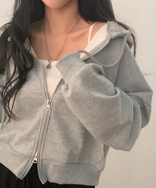 yuue' ( wear )（ユーイ）の「ダブルジップショートパーカー/冷房対策 UVカットフーディー（パーカー・レディース・グレー/ブラック/ライトグレー/ワインレッド/チャコールグレー/ダークブラウン/ネイビー/ピンク/ブルーグリーン/パープル・FREE）」の13枚目の写真
