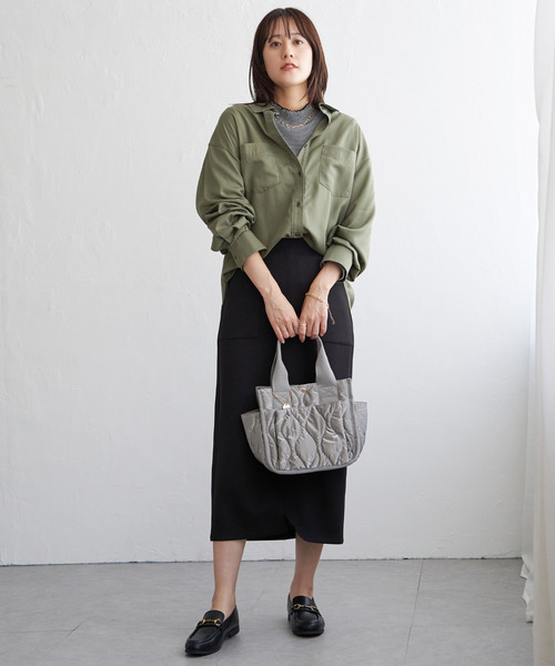 ikka(イッカ)の「セルロース/デニムポケ付きシャツ(シャツ/ブラウス・レディース・チャコールグレー/ライム/ネイビー/ベージュ・M/L/S)」の13枚目の写真