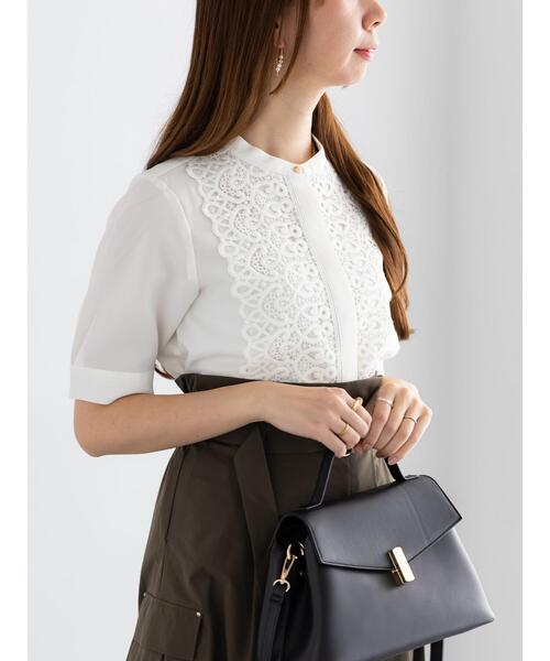 Te chichi（テチチ）の「【WEB限定カラーあり】フロントレース5分袖ブラウス（シャツ/ブラウス・レディース・オフホワイト/ブルー/モカ/ミント・F）」の2枚目の写真