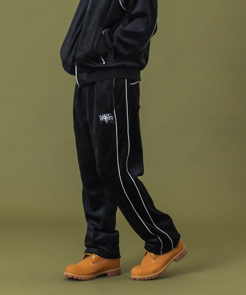 XLARGE（エクストララージ）の「TAGGING VELOUR PANTS（その他パンツ・メンズ・ブラック/ブルー/ブラウン・M/S/L/XL）」の2枚目の写真