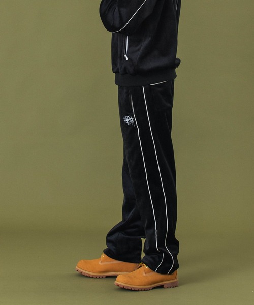 XLARGE（エクストララージ）の「TAGGING VELOUR PANTS（その他パンツ・メンズ・ブラック/ブルー/ブラウン・M/S/L/XL）」の4枚目の写真