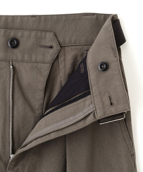 MHL.（エムエイチエル）の「WOOL COTTON TWILL（その他パンツ・レディース・ベージュ/チャコール・0/2/1/3）」の8枚目の写真