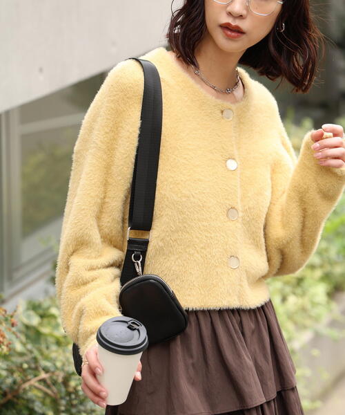 FREE'S MART（フリーズマート）の「前後２ＷＡＹショートシャギー短丈ニット（ニット/セーター・レディース・ボルドー/ホワイト/ネイビー/イエロー・FREE）」の3枚目の写真