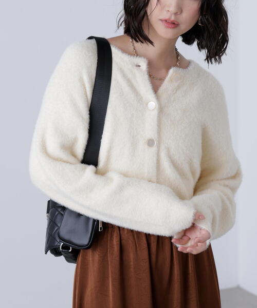 FREE'S MART（フリーズマート）の「前後２ＷＡＹショートシャギー短丈ニット（ニット/セーター・レディース・ボルドー/ホワイト/ネイビー/イエロー・FREE）」の19枚目の写真