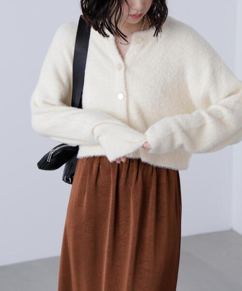 FREE'S MART（フリーズマート）の「前後２ＷＡＹショートシャギー短丈ニット（ニット/セーター・レディース・ボルドー/ホワイト/ネイビー/イエロー・FREE）」の22枚目の写真