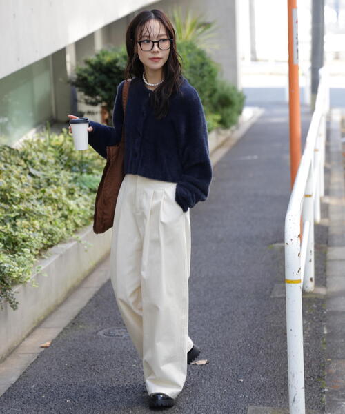 FREE'S MART（フリーズマート）の「前後２ＷＡＹショートシャギー短丈ニット（ニット/セーター・レディース・ボルドー/ホワイト/ネイビー/イエロー・FREE）」の12枚目の写真