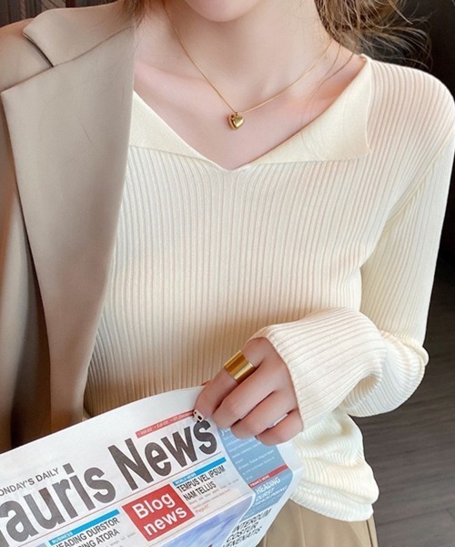 Beststore(ベストストア)の「フロント開き Vネック ニットトップス 長袖(ニット/セーター・レディース・ピンク/グリーン/ホワイト/ブラウン系その他/ライトベージュ/ブラック・FREE)」の4枚目の写真