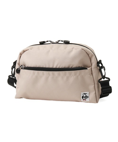 CHUMS（チャムス）の「【CHUMS/チャムス】 Recycle Small Trapezoid Shoulder Bag（ショルダーバッグ・メンズ・ネイビー/ブラック/グレイッシュベージュ/その他1/その他3/その他2・FREE）」の2枚目の写真