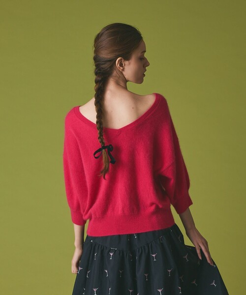 GRACE CLASS(グレースクラス)の「カシミヤファートップ(ニット/セーター・レディース・グレー/ピンク・36)」の6枚目の写真