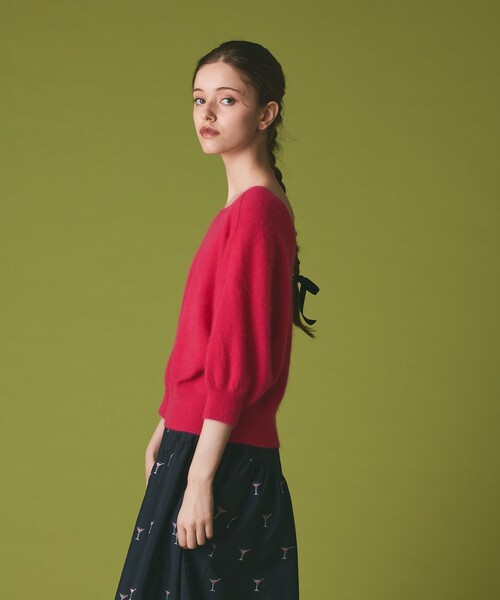 GRACE CLASS(グレースクラス)の「カシミヤファートップ(ニット/セーター・レディース・グレー/ピンク・36)」の7枚目の写真