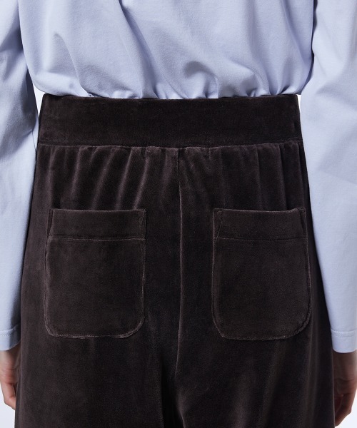 DOUBLE STANDARD CLOTHING（ダブルスタンダードクロージング）の「パシフィックヘビーベロア パンツ（その他パンツ・レディース・サックスブルー/ベージュ×ブラック・38/36）」の9枚目の写真