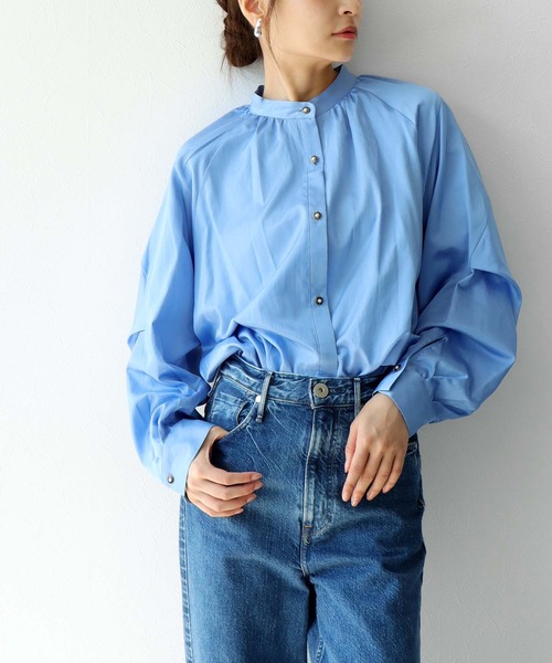 Jines（ジネス）の「フリルカラーグロウブラウス（シャツ/ブラウス・レディース・キャメル/ブルー・38）」の12枚目の写真