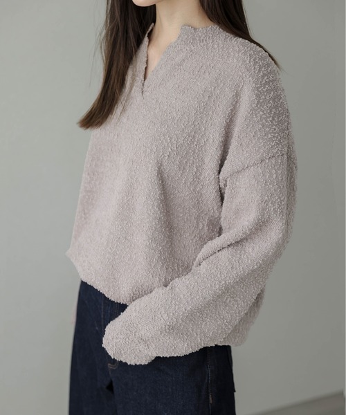 La-gemme(ラジェム)の「キーネックブークレニットトップス(ニット/セーター・レディース・アイボリー/ブラック/ピンク/モカ・フリー)」の3枚目の写真