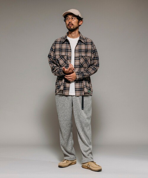 FREAK'S STORE（フリークスストア）の「リラックスフィット ニットフリース クライミング パンツ / KNIT FLEECE CLIMBING PT（その他パンツ・メンズ・グレー/ブラック/オリーブ/チャコールグレー・LARGE/MEDIUM）」の15枚目の写真