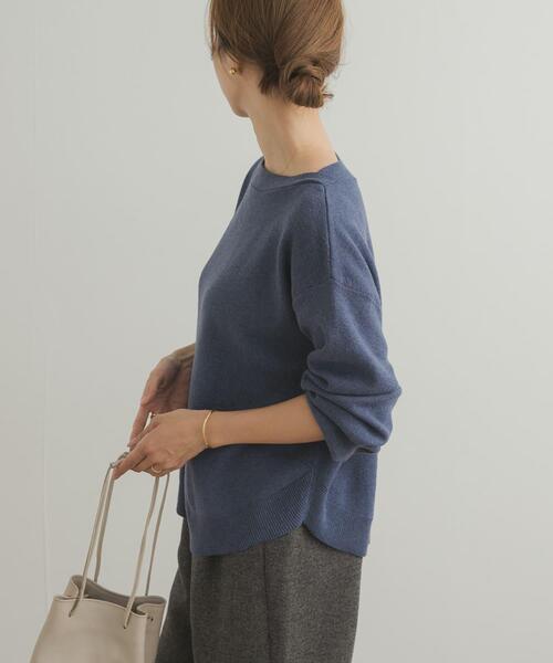 URBAN RESEARCH DOORS（アーバンリサーチドアーズ）の「コットンウールボートネックニット（ニット/セーター・レディース・ブルー/チャコールグレー/ゴールド・FREE）」の20枚目の写真