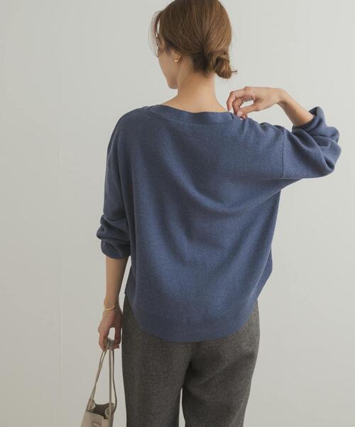 URBAN RESEARCH DOORS（アーバンリサーチドアーズ）の「コットンウールボートネックニット（ニット/セーター・レディース・ブルー/チャコールグレー/ゴールド・FREE）」の19枚目の写真