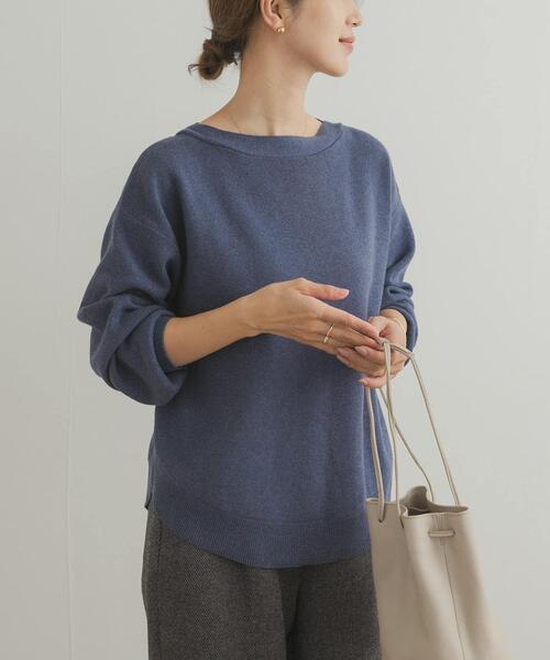 URBAN RESEARCH DOORS（アーバンリサーチドアーズ）の「コットンウールボートネックニット（ニット/セーター・レディース・ブルー/チャコールグレー/ゴールド・FREE）」の17枚目の写真