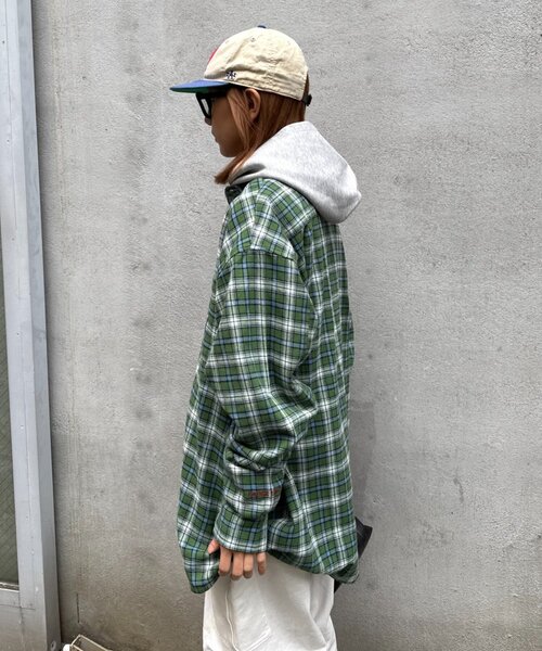 CIAOPANIC TYPY(チャオパニックティピー)の「【PATTIPATTI】ビックシルエットブランケットネルチェックシャツ(シャツ/ブラウス・メンズ・グリーン/レッド/ネイビー・MEDIUM/LARGE)」の21枚目の写真