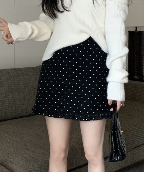Nia（ニア）の「Nia(ニア)/ドット柄　裾フリルミニスカート（スカート・レディース・グレー/ブラック・SMALL/MEDIUM）」の9枚目の写真