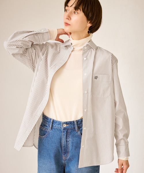 ROPE' PICNIC(ロペピクニック)の「オーセンティックシャツ(シャツ/ブラウス・レディース・オフホワイト/ブルー/ベージュ/ネイビー・FREE)」の1枚目の写真