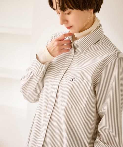 ROPE' PICNIC(ロペピクニック)の「オーセンティックシャツ(シャツ/ブラウス・レディース・オフホワイト/ブルー/ベージュ/ネイビー・FREE)」の14枚目の写真