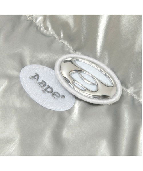 AAPE BY A BATHING APE（エーエイプバイアベイシングエイプ）の「AAPE MAIN DOWN JACKET（ダウンジャケット/コート・レディース・シルバー系その他・XX-SMALL/X-SMALL）」の3枚目の写真