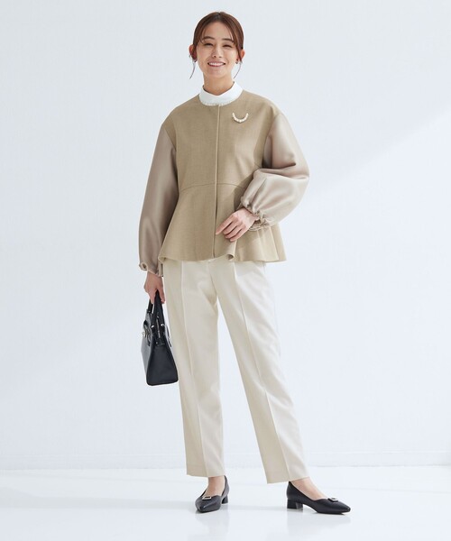 green label relaxing（グリーンレーベルリラクシング）の「［size SHORT/TALLあり］パウドレ テーパード パンツ ナチュラル（スラックス・レディース・ナチュラル・TALL/46/44/42/40/38/36/34/SHORT）」の6枚目の写真