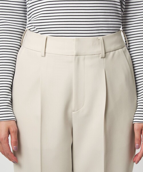 green label relaxing（グリーンレーベルリラクシング）の「［size SHORT/TALLあり］パウドレ テーパード パンツ ナチュラル（スラックス・レディース・ナチュラル・TALL/46/44/42/40/38/36/34/SHORT）」の15枚目の写真