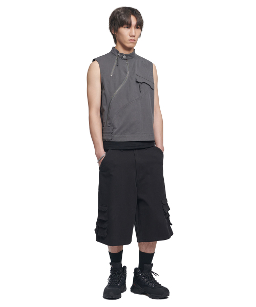 NOMANUAL(NOMANUAL)の「CURVED VEST - WASHED GRAY(ベスト・レディース・その他・SMALL/MEDIUM/LARGE)」の3枚目の写真