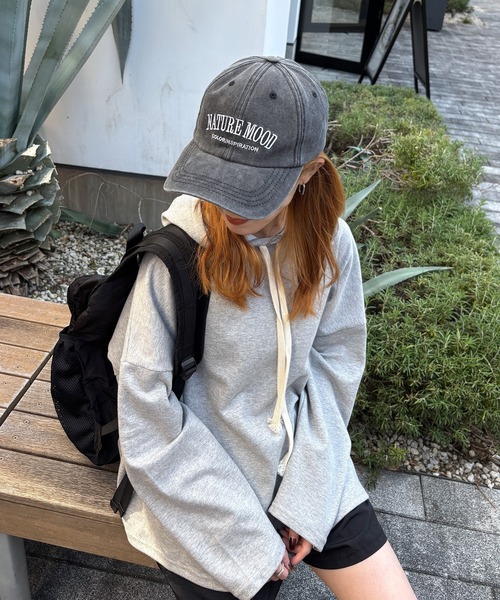 ISOOK（アイスー）の「【ISOOK / アイスー】バックタックフーディ / パーカー フード付き オーバーサイズ ビッグシルエット ルーズ丈 バックデザイン プルオーバー グレー ブラック 黒 ZOZOTOWN限定（パーカー・レディース・グレー/ブラック・FREE）」の6枚目の写真