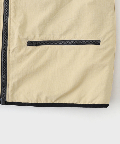 By Parra(バイパラ)の「by Parra Infinite bird reversible vest(その他アウター・メンズ・ブルー系その他・MEDIUM)」の5枚目の写真