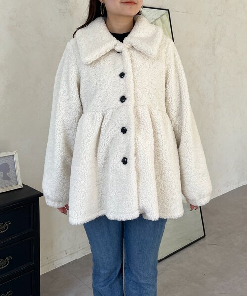 prose verse（プロズヴェール）の「ペプラムボアコート（その他アウター・レディース・ブラック/アイボリー・LARGE/MEDIUM）」の8枚目の写真